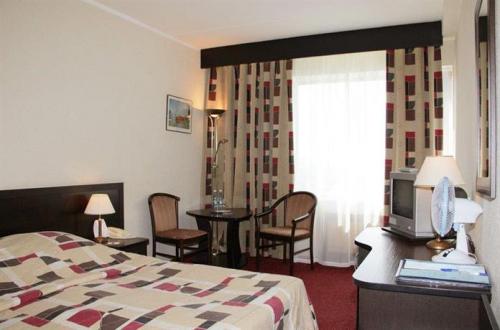 A double room at Izmailovo Gamma-Delta hotel